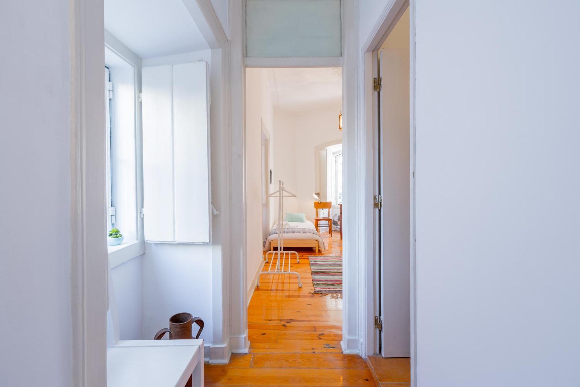 Apartamento Spacious, Bright And Sunny Apartment, By Timecooler *