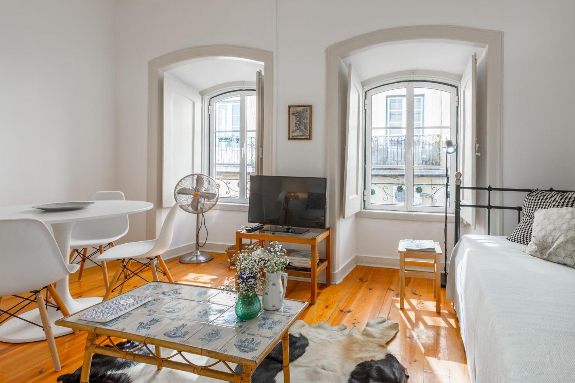 Apartamento Spacious, Bright And Sunny Apartment, By Timecooler *